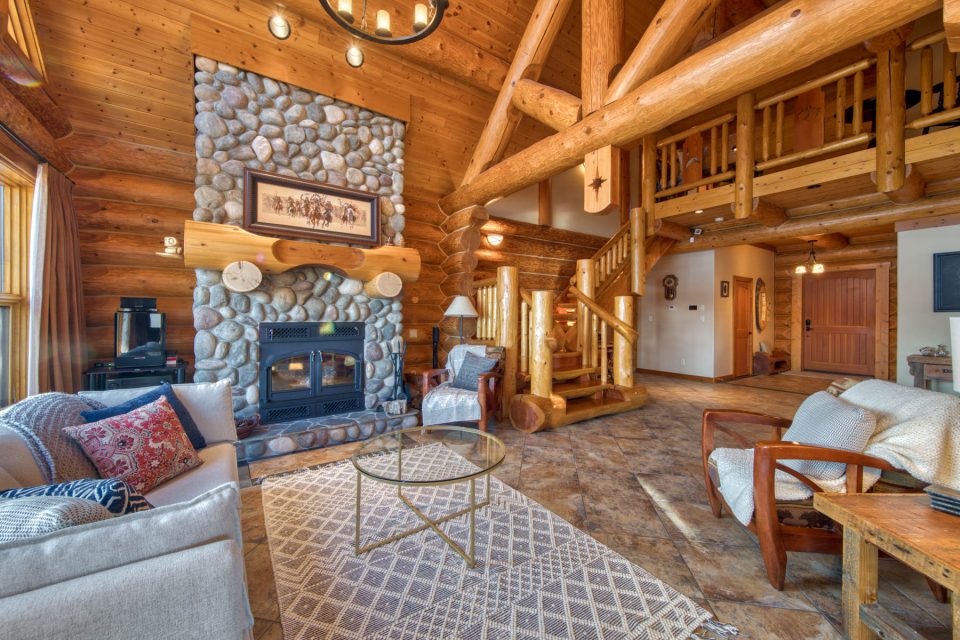 Log Cabin Home with fireplace